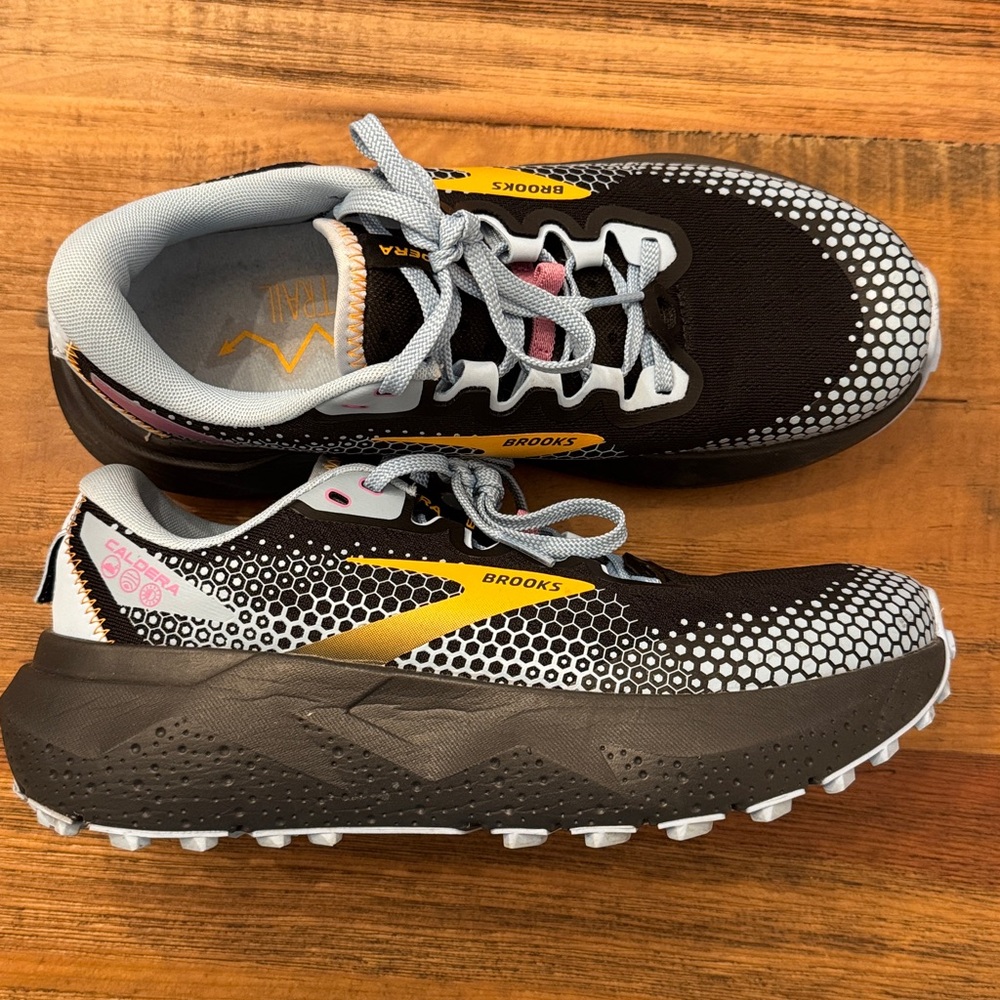 Brooks Caldera Blue and black Athletic Shoes